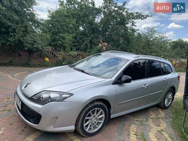 Серый Рено Лагуна, объемом двигателя 2 л и пробегом 306 тыс. км за 6000 $, фото 5 на Automoto.ua