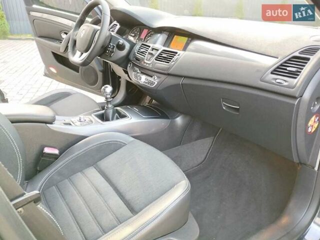 Рено Лагуна 2010 в Ивано-Франковске на Automoto.ua Серый Рено Лагуна, объемом двигателя 1.5 л и пробегом 266 тыс. км за 7300 $, фото 6 на Automoto.ua