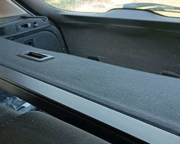 Серый Рено Лагуна, объемом двигателя 1.5 л и пробегом 150 тыс. км за 7500 $, фото 17 на Automoto.ua