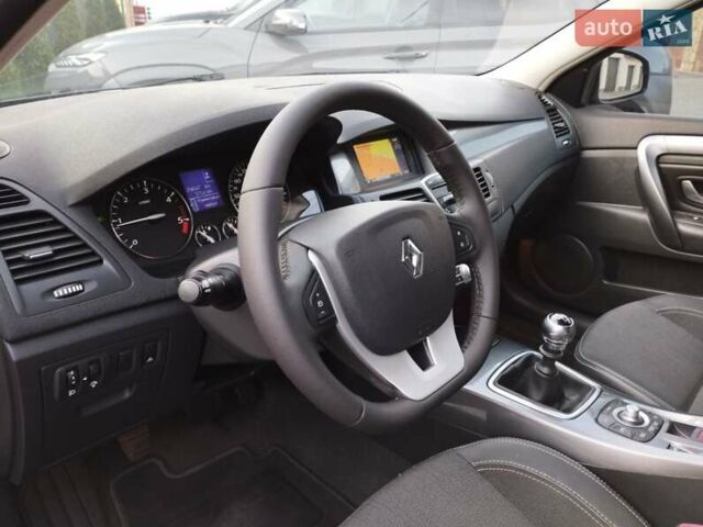 Рено Лагуна 2010 в Ивано-Франковске на Automoto.ua Серый Рено Лагуна, объемом двигателя 1.5 л и пробегом 266 тыс. км за 7300 $, фото 7 на Automoto.ua