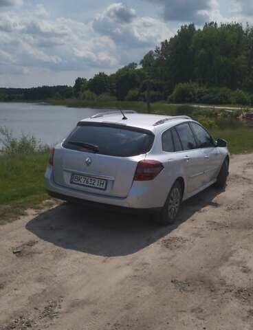 Серый Рено Лагуна, объемом двигателя 1.5 л и пробегом 290 тыс. км за 5650 $, фото 5 на Automoto.ua