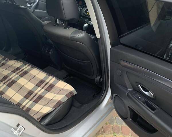 Серый Рено Лагуна, объемом двигателя 2 л и пробегом 306 тыс. км за 6000 $, фото 8 на Automoto.ua