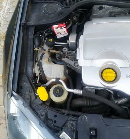 Серый Рено Лагуна, объемом двигателя 2 л и пробегом 305 тыс. км за 7300 $, фото 10 на Automoto.ua