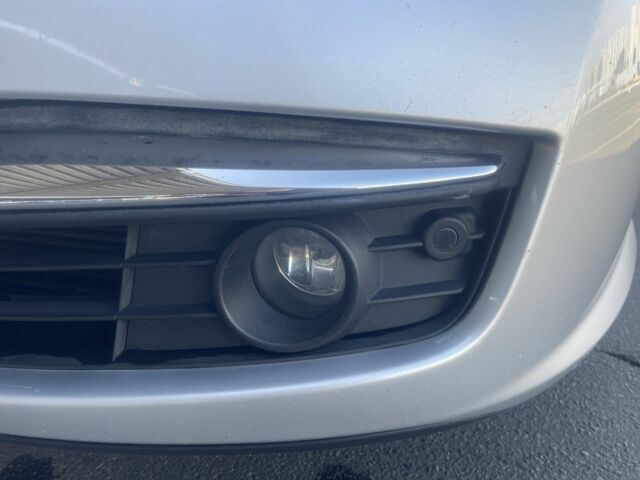 Серый Рено Лагуна, объемом двигателя 1.46 л и пробегом 180 тыс. км за 6930 $, фото 4 на Automoto.ua