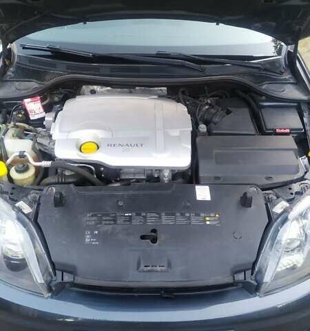 Серый Рено Лагуна, объемом двигателя 2 л и пробегом 305 тыс. км за 7300 $, фото 1 на Automoto.ua