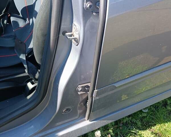 Серый Рено Лагуна, объемом двигателя 1.5 л и пробегом 150 тыс. км за 7500 $, фото 20 на Automoto.ua