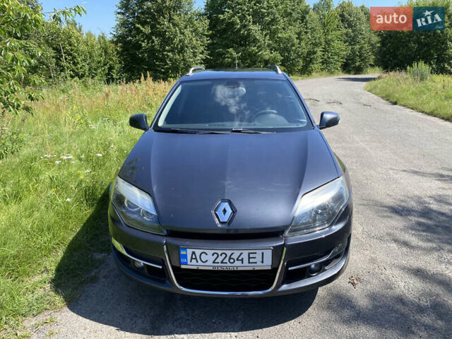 Серый Рено Лагуна, объемом двигателя 2 л и пробегом 273 тыс. км за 6600 $, фото 3 на Automoto.ua