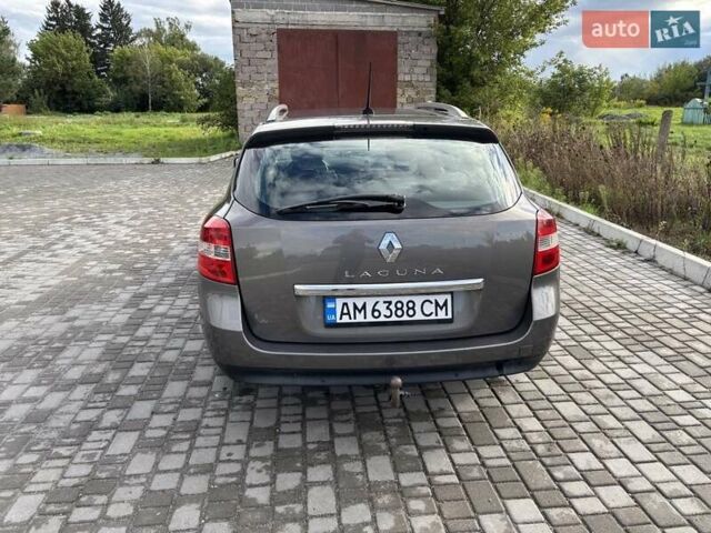 Сірий Рено Лагуна, об'ємом двигуна 1.5 л та пробігом 269 тис. км за 6000 $, фото 1 на Automoto.ua