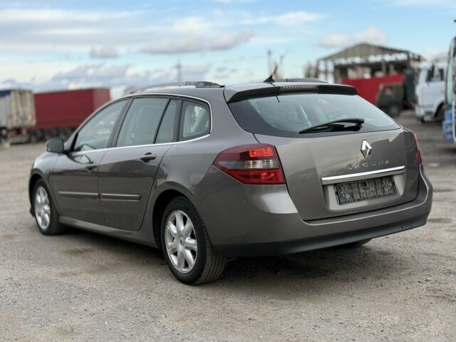 Серый Рено Лагуна, объемом двигателя 2 л и пробегом 244 тыс. км за 3950 $, фото 4 на Automoto.ua