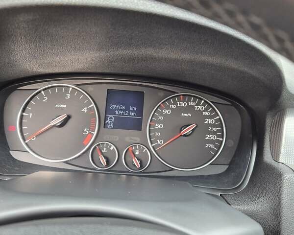 Серый Рено Лагуна, объемом двигателя 1.46 л и пробегом 204 тыс. км за 9400 $, фото 29 на Automoto.ua