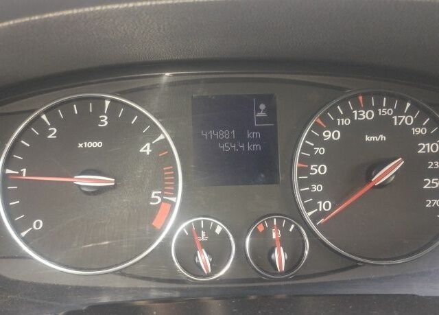 Сірий Рено Лагуна, об'ємом двигуна 1.5 л та пробігом 417 тис. км за 6800 $, фото 6 на Automoto.ua