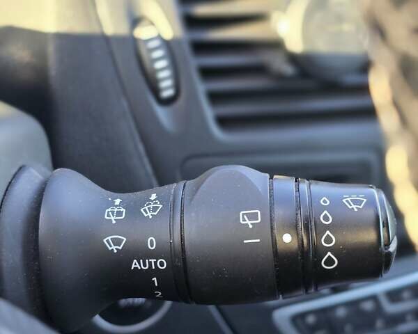 Сірий Рено Лагуна, об'ємом двигуна 2 л та пробігом 283 тис. км за 9376 $, фото 26 на Automoto.ua