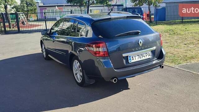 Серый Рено Лагуна, объемом двигателя 2 л и пробегом 300 тыс. км за 7900 $, фото 7 на Automoto.ua