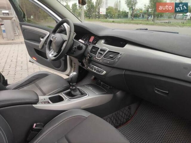 Серый Рено Лагуна, объемом двигателя 1.46 л и пробегом 305 тыс. км за 6000 $, фото 9 на Automoto.ua