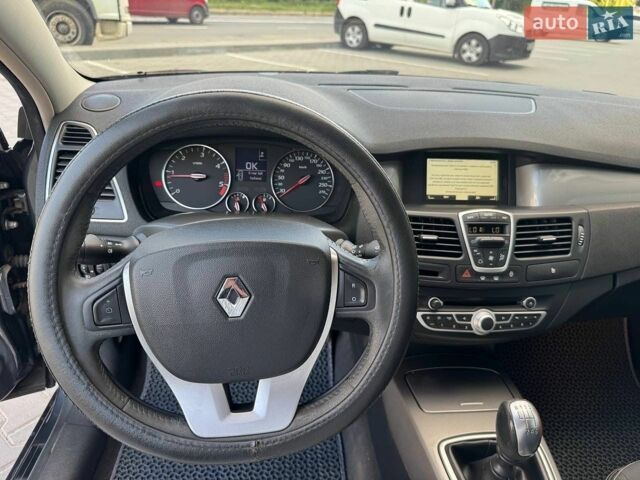 Сірий Рено Лагуна, об'ємом двигуна 2 л та пробігом 279 тис. км за 7500 $, фото 18 на Automoto.ua
