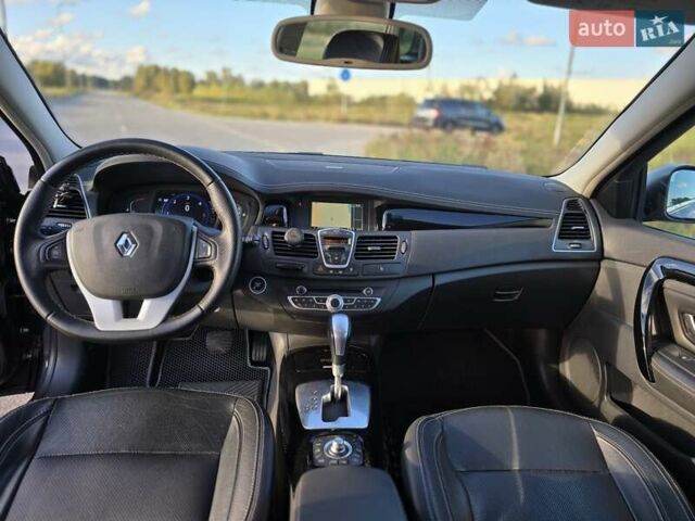 Сірий Рено Лагуна, об'ємом двигуна 2 л та пробігом 283 тис. км за 9376 $, фото 15 на Automoto.ua