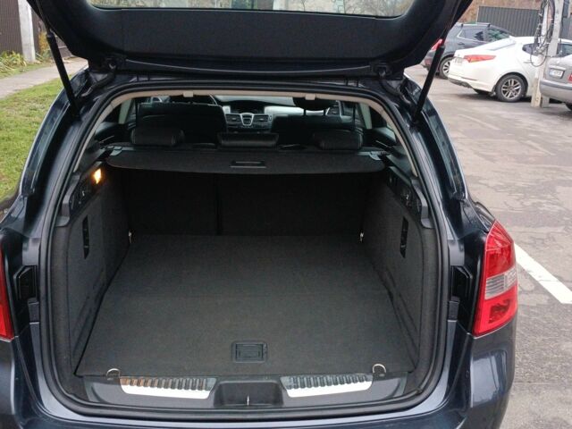 Серый Рено Лагуна, объемом двигателя 1.5 л и пробегом 352 тыс. км за 5800 $, фото 10 на Automoto.ua