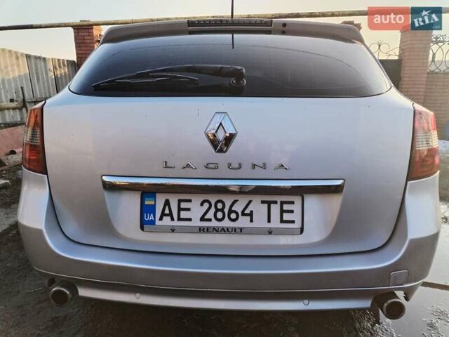 Серый Рено Лагуна, объемом двигателя 2 л и пробегом 262 тыс. км за 6500 $, фото 7 на Automoto.ua