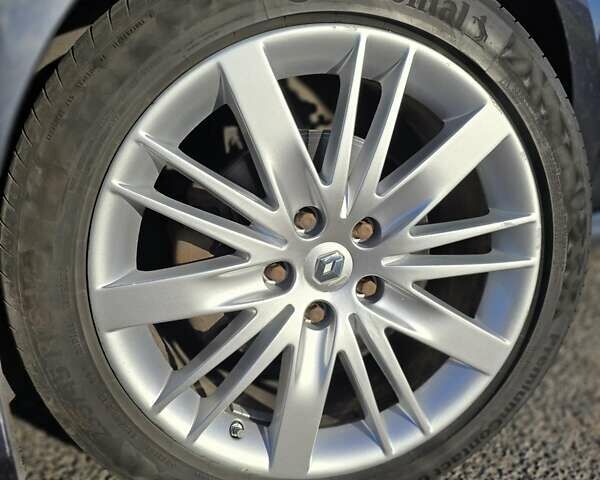 Сірий Рено Лагуна, об'ємом двигуна 2 л та пробігом 283 тис. км за 9376 $, фото 31 на Automoto.ua