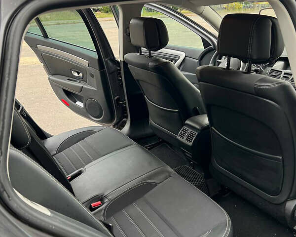 Серый Рено Лагуна, объемом двигателя 1.46 л и пробегом 266 тыс. км за 6500 $, фото 20 на Automoto.ua