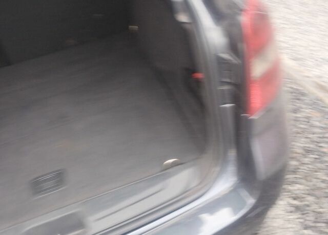 Сірий Рено Лагуна, об'ємом двигуна 1.5 л та пробігом 417 тис. км за 6800 $, фото 5 на Automoto.ua