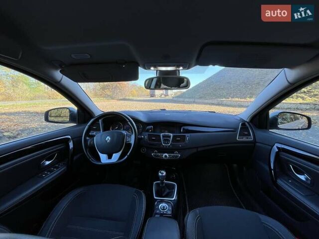 Серый Рено Лагуна, объемом двигателя 1.46 л и пробегом 285 тыс. км за 7000 $, фото 57 на Automoto.ua