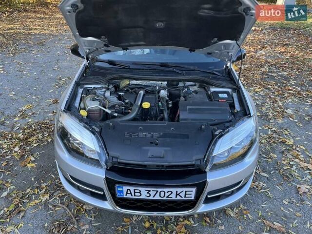 Серый Рено Лагуна, объемом двигателя 1.46 л и пробегом 285 тыс. км за 7000 $, фото 78 на Automoto.ua