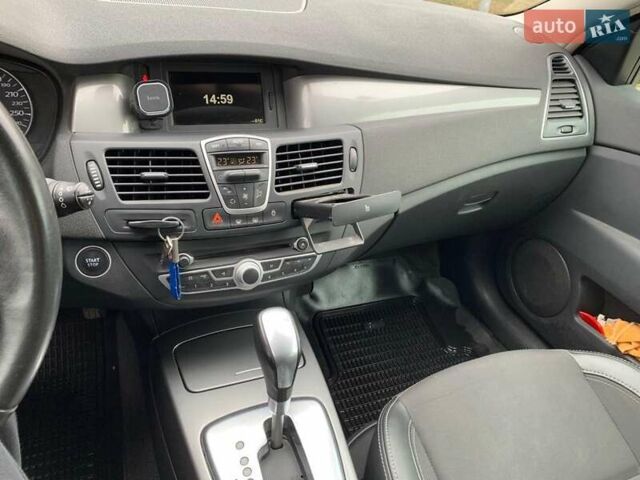 Сірий Рено Лагуна, об'ємом двигуна 2 л та пробігом 335 тис. км за 7600 $, фото 7 на Automoto.ua