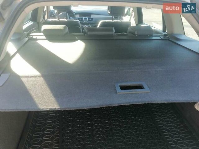 Серый Рено Лагуна, объемом двигателя 1.5 л и пробегом 192 тыс. км за 8600 $, фото 32 на Automoto.ua