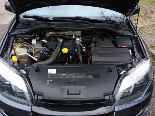 Серый Рено Лагуна, объемом двигателя 1.5 л и пробегом 352 тыс. км за 5800 $, фото 11 на Automoto.ua