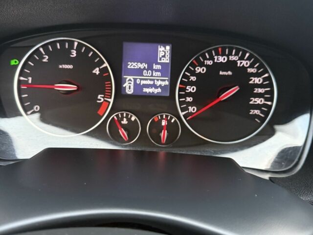 Серый Рено Лагуна, объемом двигателя 2 л и пробегом 225 тыс. км за 8400 $, фото 7 на Automoto.ua