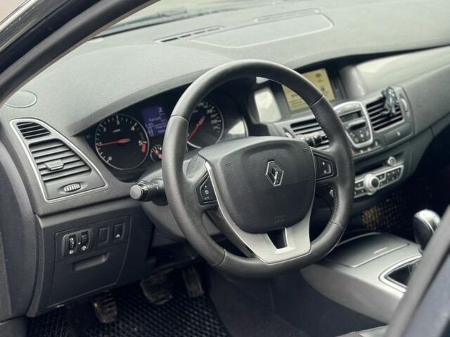 Серый Рено Лагуна, объемом двигателя 1.5 л и пробегом 280 тыс. км за 3000 $, фото 1 на Automoto.ua