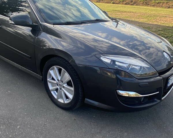 Серый Рено Лагуна, объемом двигателя 1.5 л и пробегом 275 тыс. км за 6150 $, фото 12 на Automoto.ua