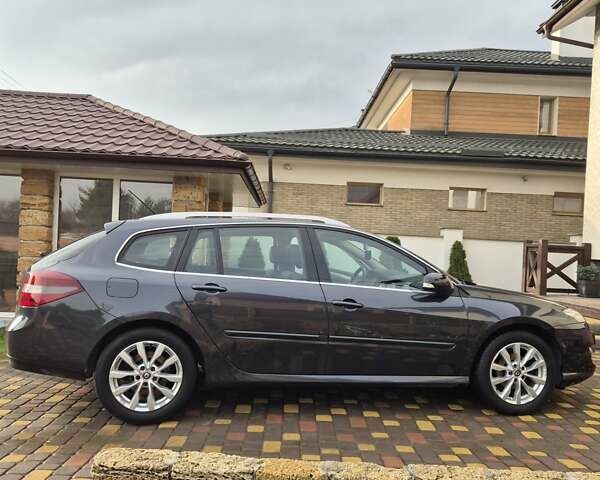 Серый Рено Лагуна, объемом двигателя 1.46 л и пробегом 204 тыс. км за 9400 $, фото 8 на Automoto.ua