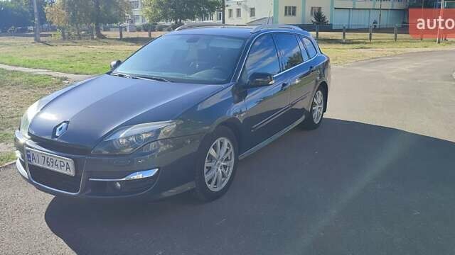 Серый Рено Лагуна, объемом двигателя 2 л и пробегом 300 тыс. км за 7900 $, фото 4 на Automoto.ua