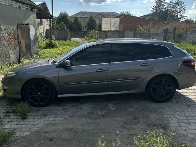 Сірий Рено Лагуна, об'ємом двигуна 2 л та пробігом 367 тис. км за 7500 $, фото 5 на Automoto.ua