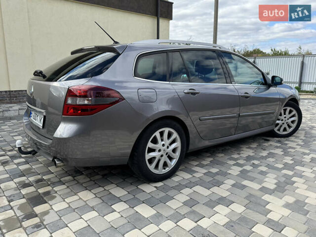 Серый Рено Лагуна, объемом двигателя 2 л и пробегом 294 тыс. км за 8900 $, фото 6 на Automoto.ua