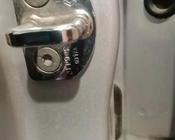 Серый Рено Лагуна, объемом двигателя 1.5 л и пробегом 192 тыс. км за 8600 $, фото 17 на Automoto.ua