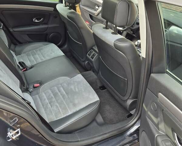 Серый Рено Лагуна, объемом двигателя 1.46 л и пробегом 204 тыс. км за 9400 $, фото 38 на Automoto.ua