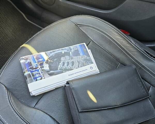 Сірий Рено Лагуна, об'ємом двигуна 2 л та пробігом 283 тис. км за 9376 $, фото 38 на Automoto.ua