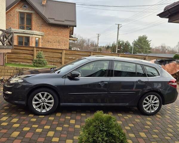 Серый Рено Лагуна, объемом двигателя 1.46 л и пробегом 204 тыс. км за 9400 $, фото 9 на Automoto.ua