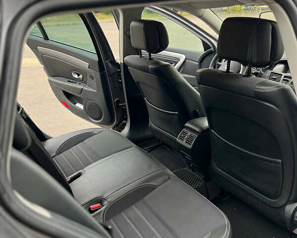 Серый Рено Лагуна, объемом двигателя 1.46 л и пробегом 266 тыс. км за 6500 $, фото 18 на Automoto.ua