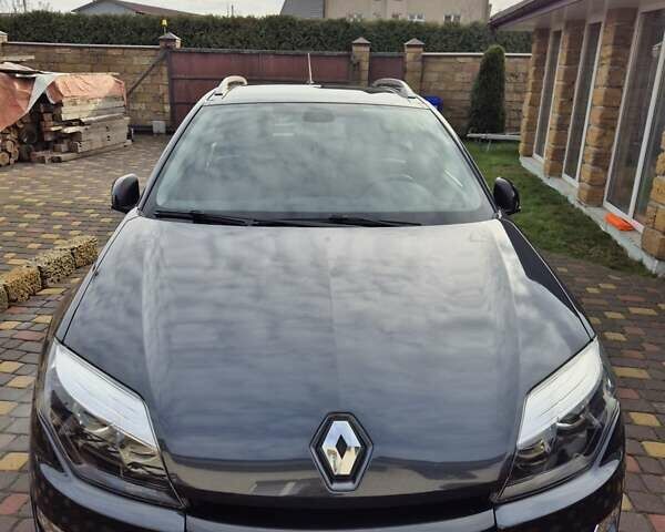 Серый Рено Лагуна, объемом двигателя 1.46 л и пробегом 204 тыс. км за 9400 $, фото 18 на Automoto.ua