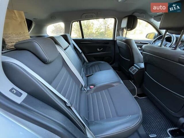 Серый Рено Лагуна, объемом двигателя 1.46 л и пробегом 285 тыс. км за 7000 $, фото 59 на Automoto.ua