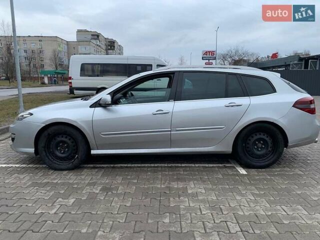 Сірий Рено Лагуна, об'ємом двигуна 2 л та пробігом 335 тис. км за 7600 $, фото 21 на Automoto.ua