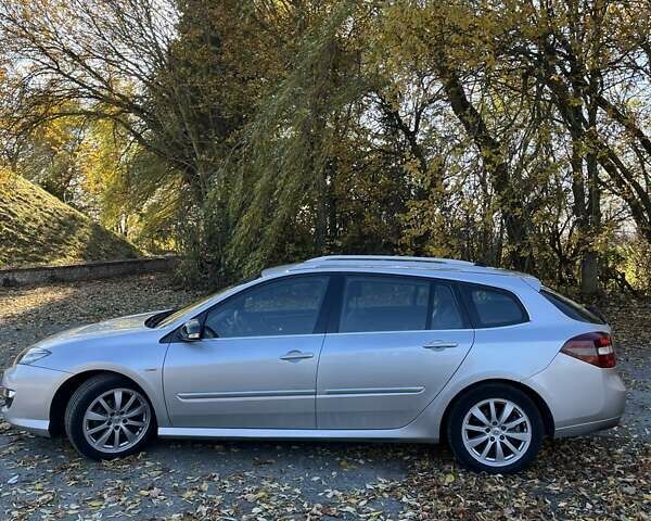 Серый Рено Лагуна, объемом двигателя 1.46 л и пробегом 285 тыс. км за 7000 $, фото 16 на Automoto.ua