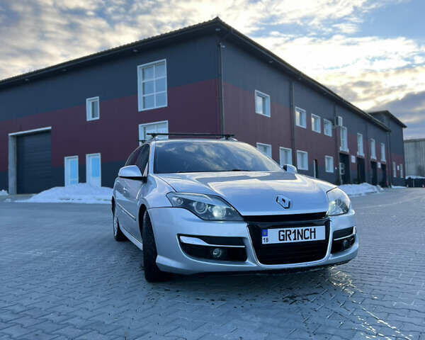 Серый Рено Лагуна, объемом двигателя 2 л и пробегом 299 тыс. км за 7000 $, фото 1 на Automoto.ua