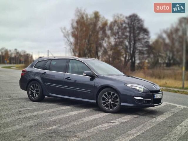 Сірий Рено Лагуна, об'ємом двигуна 2 л та пробігом 283 тис. км за 9376 $, фото 4 на Automoto.ua