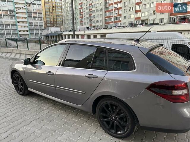 Сірий Рено Лагуна, об'ємом двигуна 1.5 л та пробігом 231 тис. км за 8600 $, фото 3 на Automoto.ua