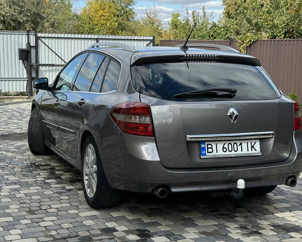 Серый Рено Лагуна, объемом двигателя 2 л и пробегом 294 тыс. км за 8900 $, фото 10 на Automoto.ua